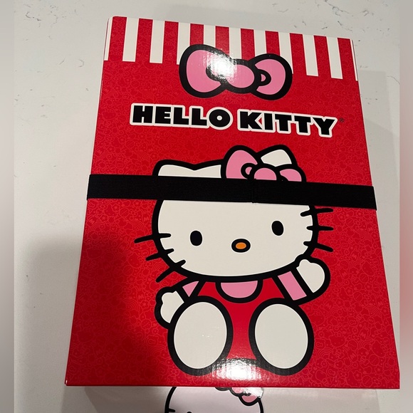 ❤️New! Hello Kitty!❤️ - Picture 5 of 15